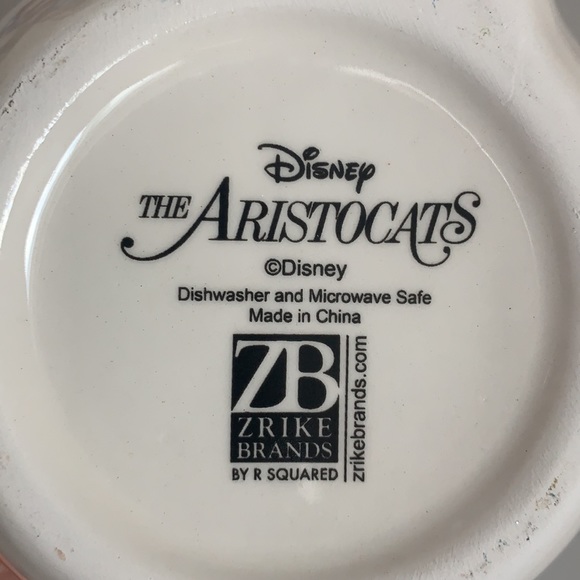 Disney Aristocats Marie The Kitty Ceramic Dishwasher & Microwave Safe Mug. - Picture 5 of 5